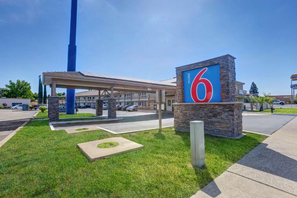 Motel 6-Anderson CA - Redding Airport - main image