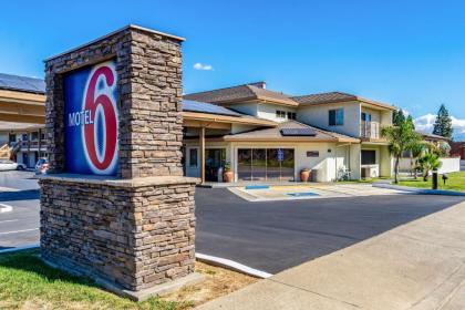 Motel 6-Anderson CA - Redding Airport - image 2