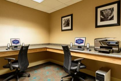 Hampton Inn Anderson - image 6