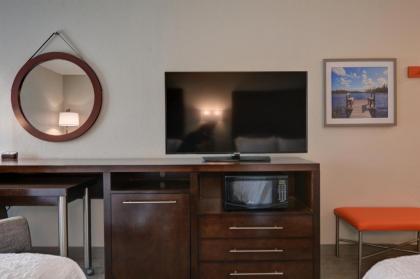 Hampton Inn Anderson - image 19