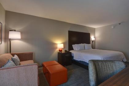 Hampton Inn Anderson - image 9