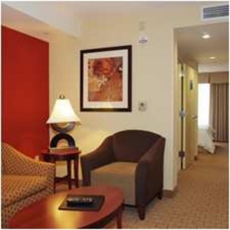 Hilton Garden Inn Anderson - image 5