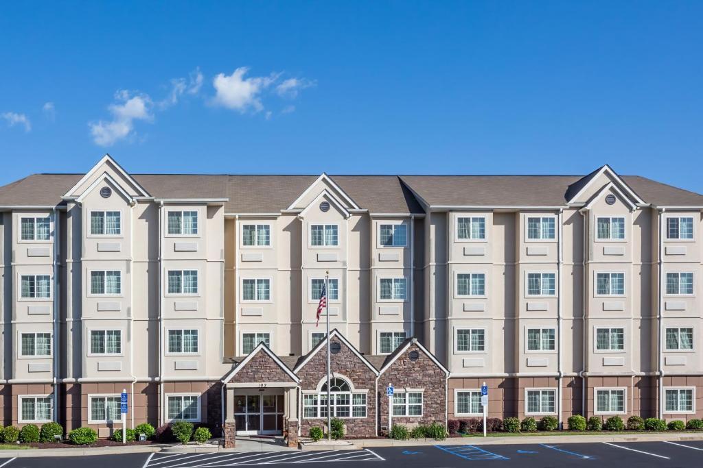 Microtel Inn and Suites by Wyndham Anderson SC - image 5