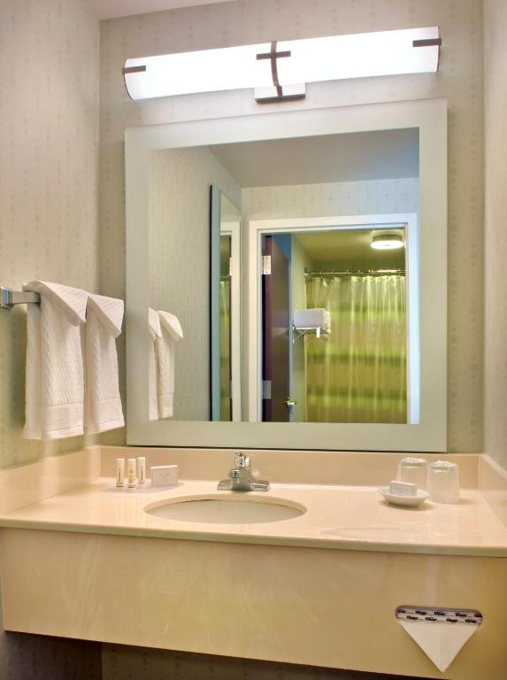 SpringHill Suites Boston Andover - image 7