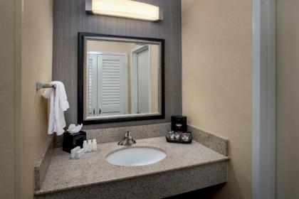 Courtyard by Marriott Boston Andover - image 13