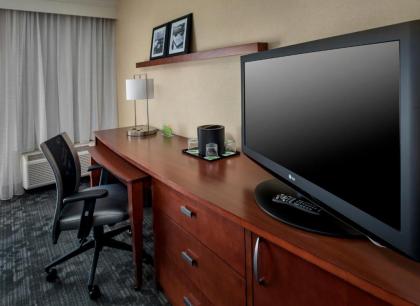 Courtyard by Marriott Boston Andover - image 14