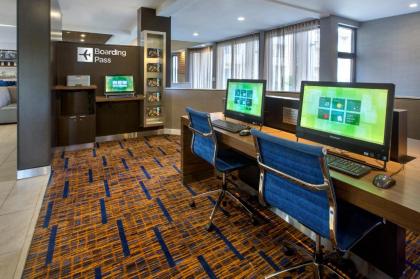 Courtyard by Marriott Boston Andover - image 9