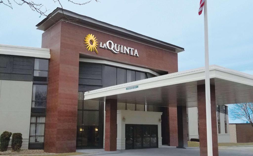 La Quinta by Wyndham Boston-Andover - main image