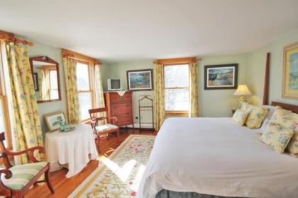 Highland Lake Inn - image 2