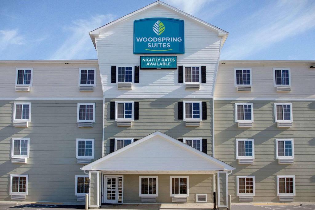 WoodSpring Suites Washington DC Andrews AFB - main image