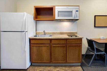 WoodSpring Suites Washington DC Andrews AFB - image 6