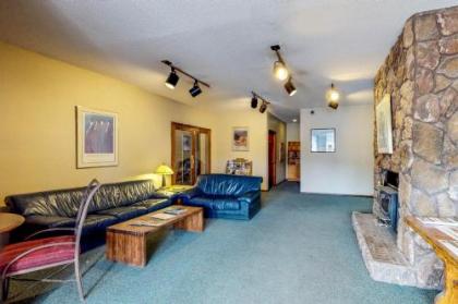 Gold Creek Condo 204 - image 3