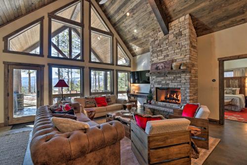 Custom Mountain Home Views Hot Tub and Fire Pit! - main image