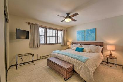 Modern Couples Condo with Loft and Wheeler Peak View! - image 15