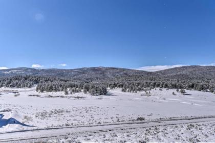 Modern Couples Condo with Loft and Wheeler Peak View! - image 17