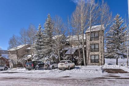 Modern Couples Condo with Loft and Wheeler Peak View! - image 8