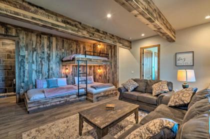 Luxury Ski-In and Out Getaway with Hot Tub and Views! - image 10