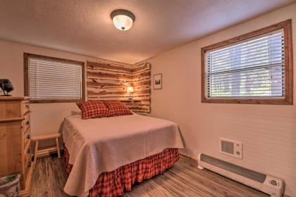 Cozy Angel Fire Condo Less Than 1 Mi to Ski Resort! - image 10