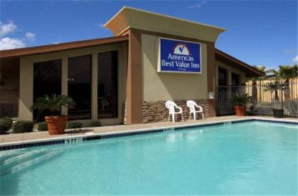 Americas Best Value Inn Angleton - image 12