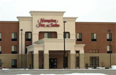 Hampton Inn & Suites Ankeny - main image