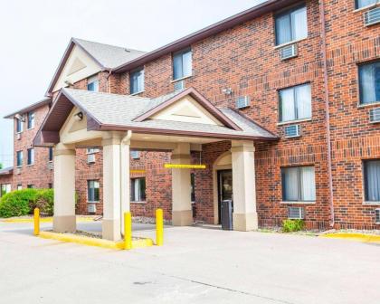 Quality Inn & Suites Ankeny-Des Moines - image 10