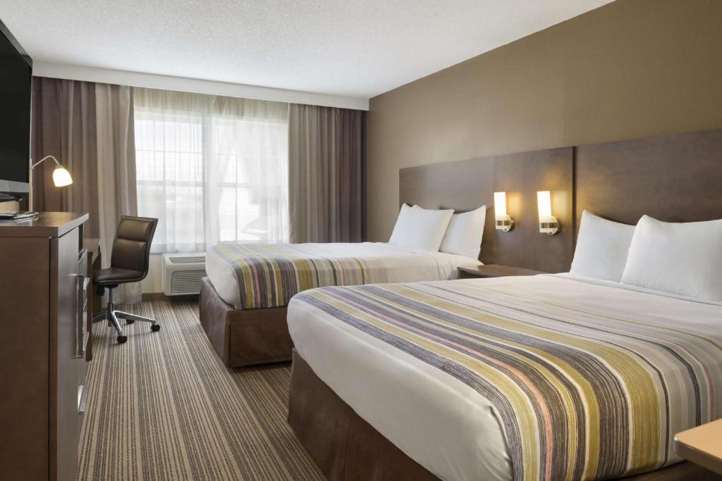 Country Inn & Suites by Radisson Ankeny IA - image 4