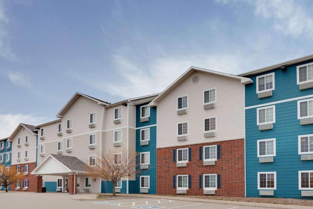 WoodSpring Suites Ankeny - main image