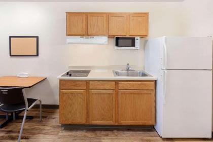 WoodSpring Suites Ankeny - image 11