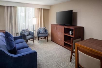 DoubleTree by Hilton Ann Arbor MI - image 10