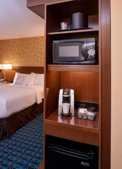 Fairfield Inn & Suites By Marriott Ann Arbor Ypsilanti - image 5