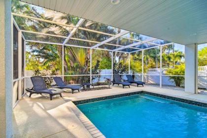 Vibrant Island Home with Pool 1 Block to Beach - image 1