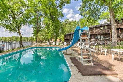 Clearwater Lake Getaway with Shared Pool and Boat Dock - image 15