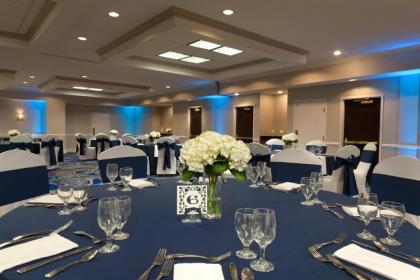 DoubleTree by Hilton Annapolis - image 20