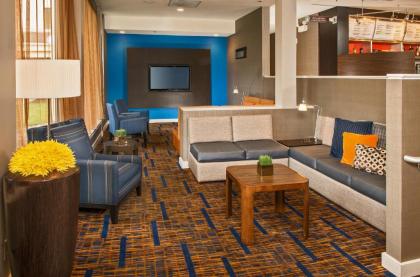 Courtyard by Marriott Annapolis - image 8