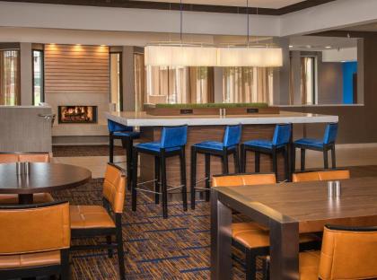 Courtyard by Marriott Annapolis - image 9