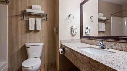 Best Western Annawan Inn - image 8