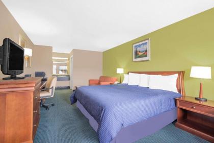 Hotel Express Anniston/Oxford - image 2