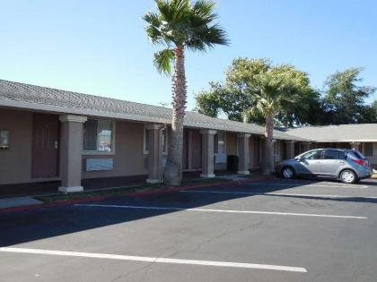 Americas Best Value Inn Antioch - image 12