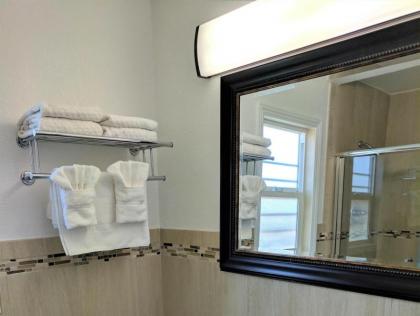 Americas Best Value Inn Antioch - image 13