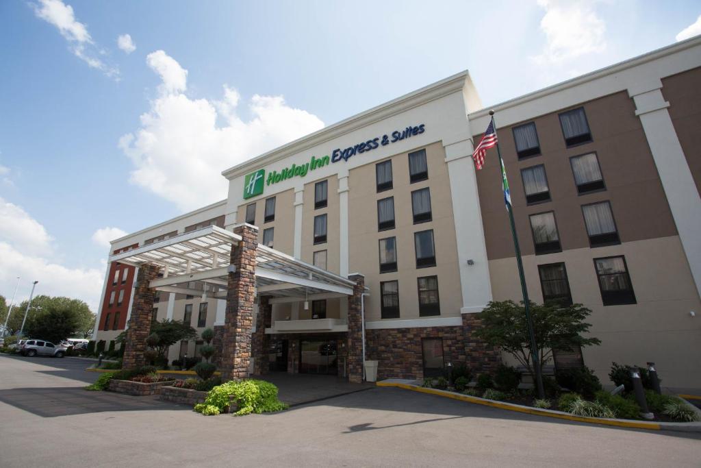 Holiday Inn Express & Suites Nashville Southeast - Antioch an IHG Hotel - main image