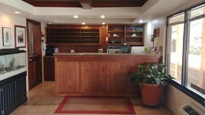 Buccaneer Inn - image 4