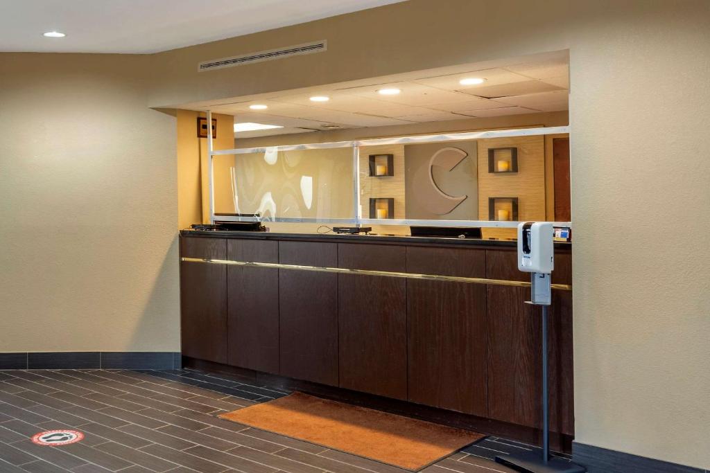 Comfort Inn Apex - Holly Springs - main image