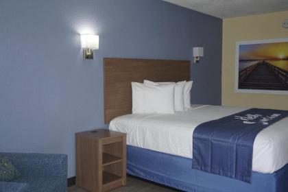 Days Inn by Wyndham Apopka/Orlando - image 15