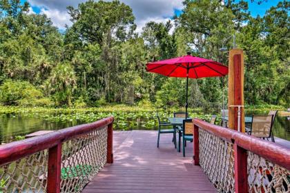 Riverfront Orlando Area Cabin in Wekiwa State Park