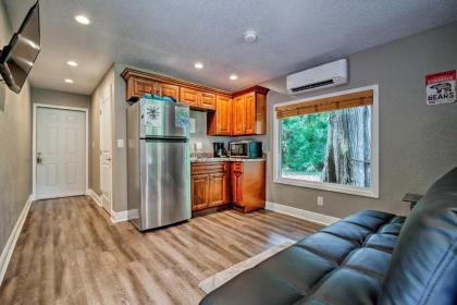 Waterfront Bungalow Studio on Rock Springs River! - image 9