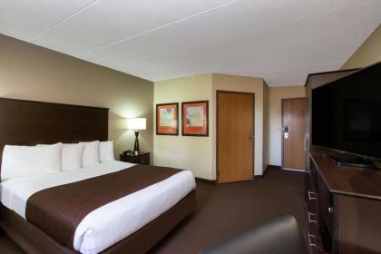 AmericInn by Wyndham Apple Valley - image 15