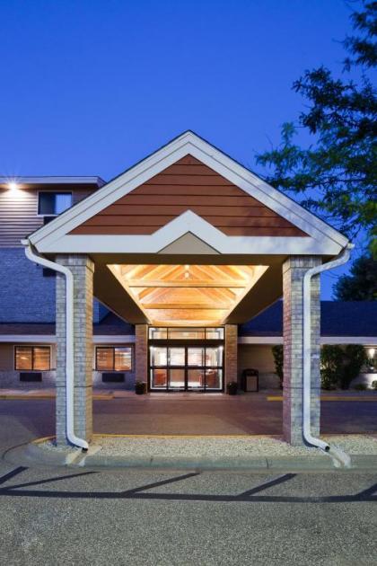 AmericInn by Wyndham Apple Valley - image 3