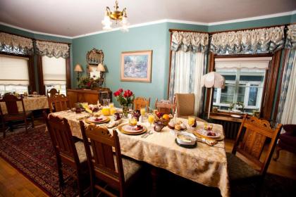 Franklin Street Inn Bed & Breakfast - image 6