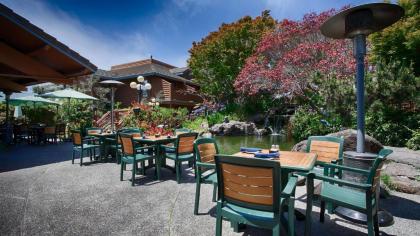 Best Western Seacliff Inn - image 5