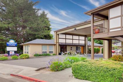 Days Inn & Suites by Wyndham Arcata - image 15